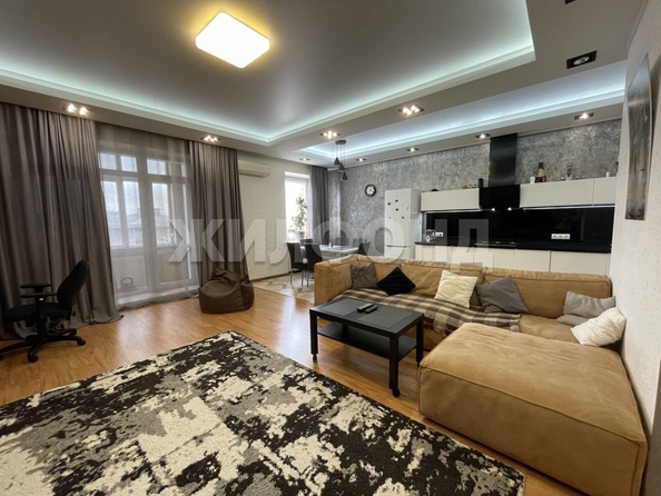 
  Продается 2-комн. квартира, 79 м², Комсомольский пр-кт
. Фото 1.
