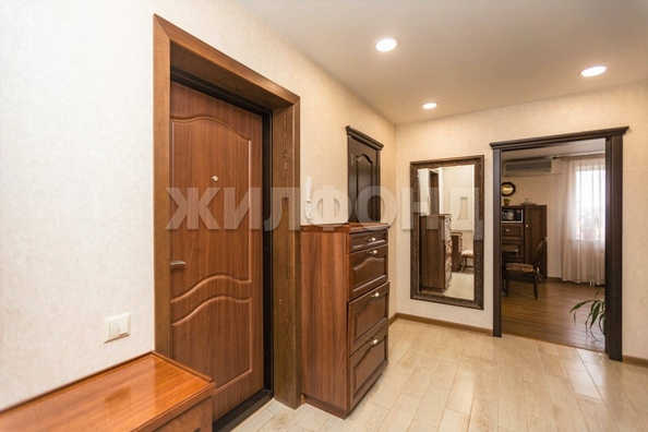 
  Продается 3-комн. квартира, 72.5 м², Змеиногорский тракт
. Фото 1.