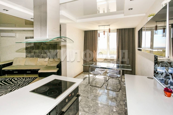
  Продается 3-комн. квартира, 111.3 м², Приречная ул
. Фото 6.