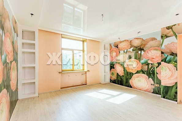 
  Продается 3-комн. квартира, 82.6 м², Калинина пр-кт
. Фото 4.