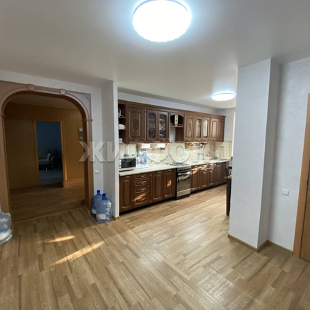 
  Продается дом, 214.9 м², Барнаул
. Фото 10.