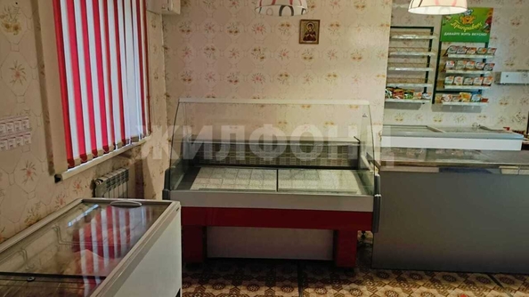 
  Продается торговая площадь, 42 м², Молодежная ул, д. 8
. Фото 5.