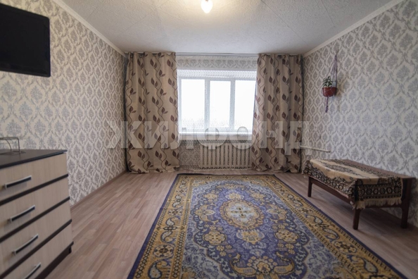 
  Продается 1-комн. квартира, 35 м², Космонавтов ул, д. 26
. Фото 1.