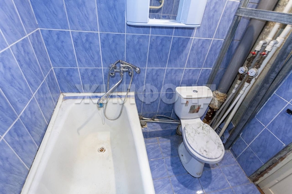 
  Продается 1-комн. квартира, 37 м², Малахова ул, д. 120
. Фото 6.