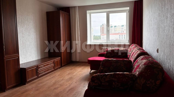 
  Продается 1-комн. квартира, 35.2 м², Взлетная ул, д. 17
. Фото 3.