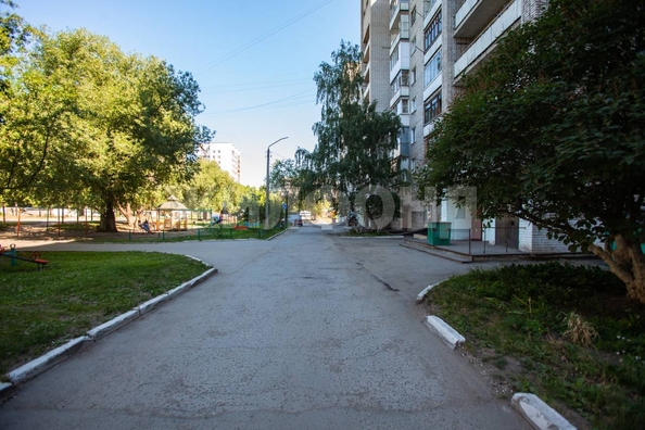 
  Продается 2-комн. квартира, 48.7 м², Малахова ул, д. 128
. Фото 22.