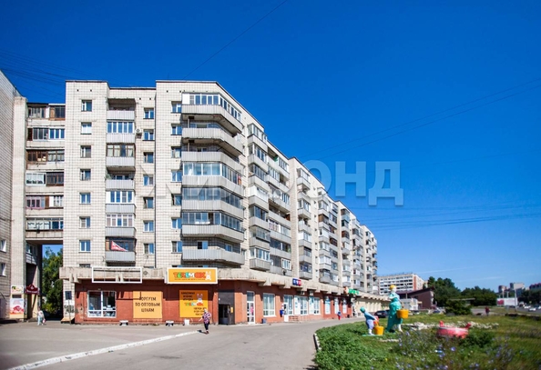 
  Продается 2-комн. квартира, 48.7 м², Малахова ул, д. 128
. Фото 23.
