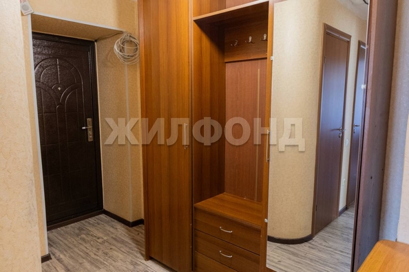 
  Продается 3-комн. квартира, 57.2 м², Малахова ул, д. 87б
. Фото 14.
