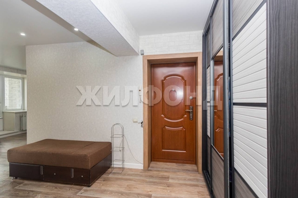 
  Продается 2-комн. квартира, 60 м², Новосибирская ул, д. 16в
. Фото 9.