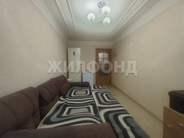 
  Продается 2-комн. квартира, 44.8 м², Попова ул, д. 49
. Фото 3.