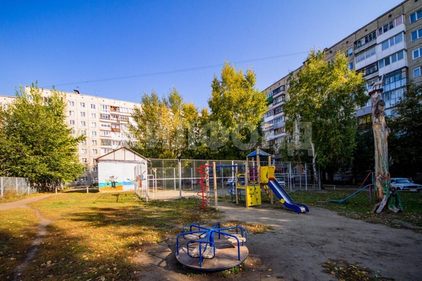 
  Продается 2-комн. квартира, 43 м², Попова ул, д. 88
. Фото 18.