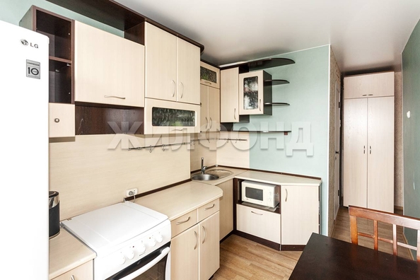 
  Продается 2-комн. квартира, 43.6 м², Шумакова ул, д. 32
. Фото 3.