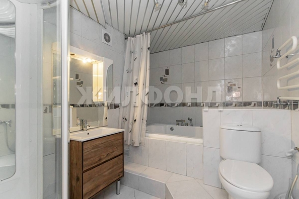 
  Продается 3-комн. квартира, 179.8 м², Партизанская ул, д. 83
. Фото 8.
