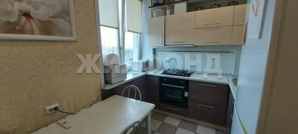
  Продается 3-комн. квартира, 63.3 м², Сизова ул, д. 18
. Фото 2.