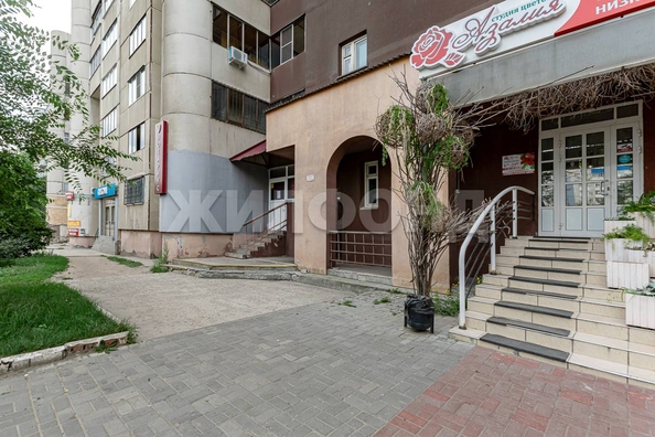 
  Продается 4-комн. квартира, 217.6 м², Попова ул, д. 98а
. Фото 24.