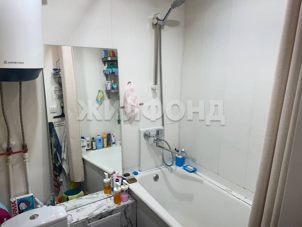 
  Продается 1-комн. квартира, 30 м², Солнечная Поляна ул
. Фото 5.