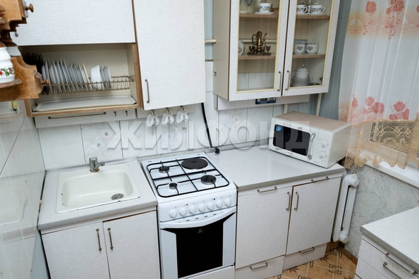 
  Продается 1-комн. квартира, 30.4 м², Юрина ул
. Фото 4.