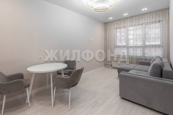 
  Продается 2-комн. квартира, 38.3 м², 280-летия Барнаула ул
. Фото 3.