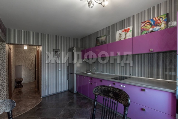 
  Продается 2-комн. квартира, 59 м², Лазурная ул
. Фото 6.