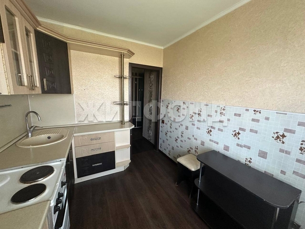 
  Продается 3-комн. квартира, 64.9 м², Гущина ул
. Фото 3.