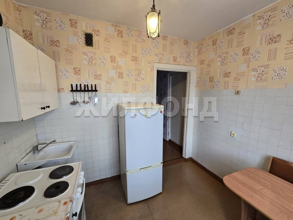 
  Продается 3-комн. квартира, 60.4 м², Победы ул, д. 4
. Фото 6.