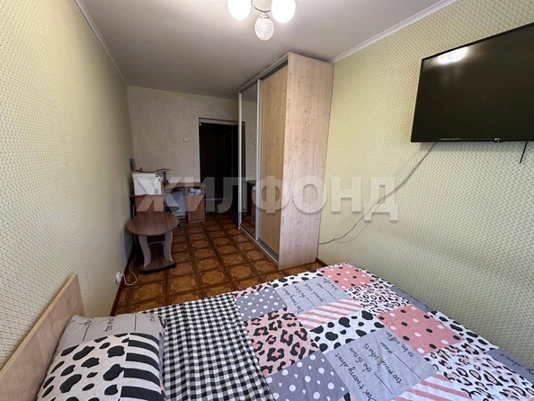 
  Продается 3-комн. квартира, 55 м², Пионеров ул, д. 7
. Фото 8.