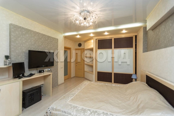 
  Продается 4-комн. квартира, 151 м², Профинтерна ул, д. 38а
. Фото 4.