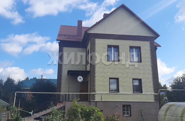 
  Продается дом, 403 м², рабочий поселок Южный 
. Фото 1.