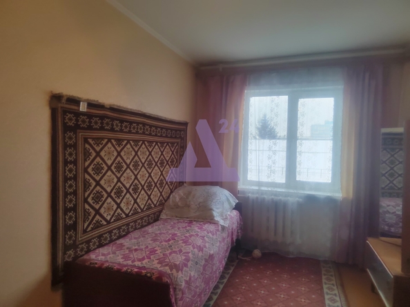 
  Продается 3-комн. квартира, 62.2 м², Ударника ул, д. 28
. Фото 8.