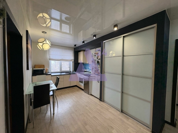 
  Продается 3-комн. квартира, 61.5 м², Островского ул, д. 10
. Фото 1.