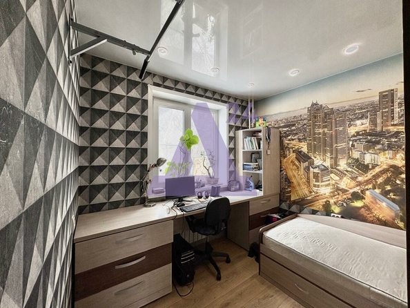 
  Продается 3-комн. квартира, 61.5 м², Островского ул, д. 10
. Фото 12.