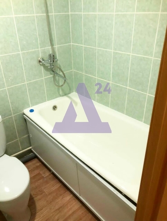 
  Продается 1-комн. квартира, 30.3 м², Весенняя ул, д. 10
. Фото 6.