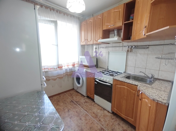 
  Продается 3-комн. квартира, 47.6 м², Барнаульская ул, д. 5
. Фото 3.
