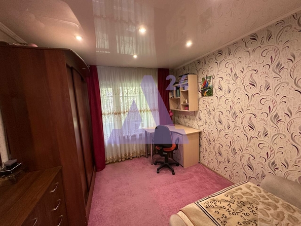 
  Продается 3-комн. квартира, 54 м², Георгия Исакова ул, д. 232
. Фото 9.