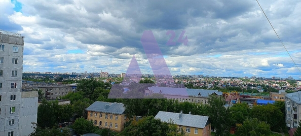 
  Продается 3-комн. квартира, 65.4 м², Строителей пр-кт, д. 34
. Фото 9.