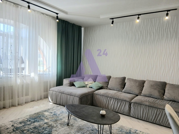 
  Продается 4-комн. квартира, 136.9 м², Социалистический пр-кт, д. 38
. Фото 1.