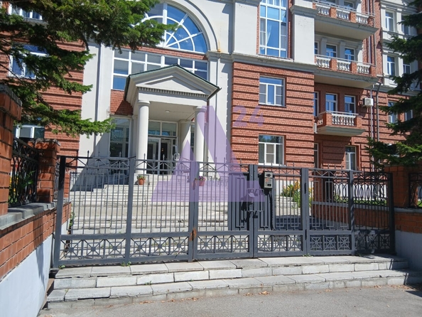 
  Продается 4-комн. квартира, 136.9 м², Социалистический пр-кт, д. 38
. Фото 29.