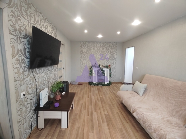 
  Продается 4-комн. квартира, 60.8 м², 7 (Северный мкр) кв-л, д. 14
. Фото 12.