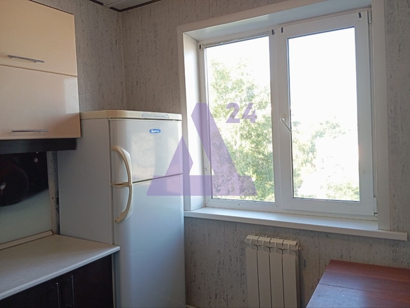 
  Продается 2-комн. квартира, 42.3 м², 40 лет Октября ул, д. 14/61А
. Фото 7.