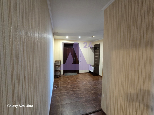
  Продается 2-комн. квартира, 60.2 м², Павловский тракт, д. 221
. Фото 8.