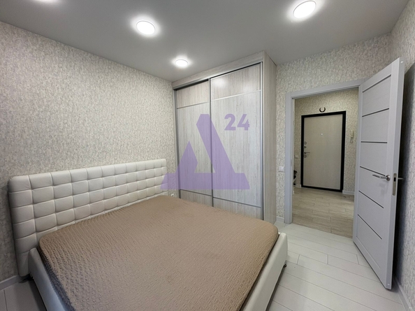 
  Продается 2-комн. квартира, 37 м², Солнечная Поляна ул, д. 94
. Фото 9.