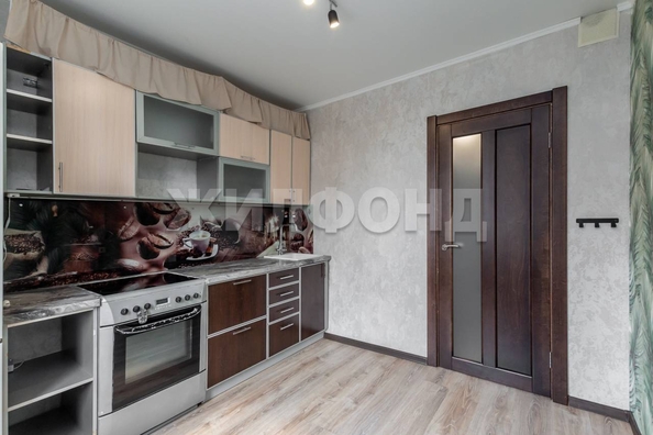 
  Продается 1-комн. квартира, 34 м², Новгородская ул
. Фото 7.