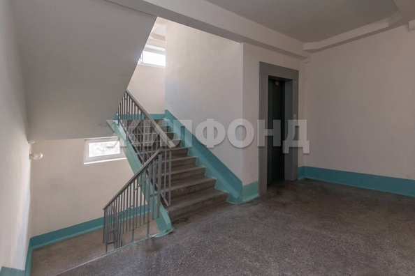 
  Продается 1-комн. квартира, 34 м², Новгородская ул
. Фото 21.