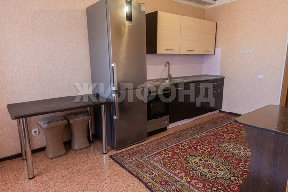 
  Продается 3-комн. квартира, 57.2 м², Малахова ул
. Фото 8.