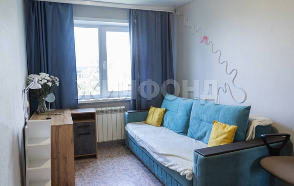 
  Продается 3-комн. квартира, 56 м², Чеглецова ул
. Фото 4.