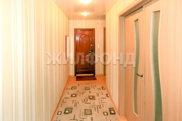 
  Продается 3-комн. квартира, 66 м², Юрина ул
. Фото 3.