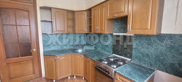 
  Продается 3-комн. квартира, 71 м², Попова ул
. Фото 1.
