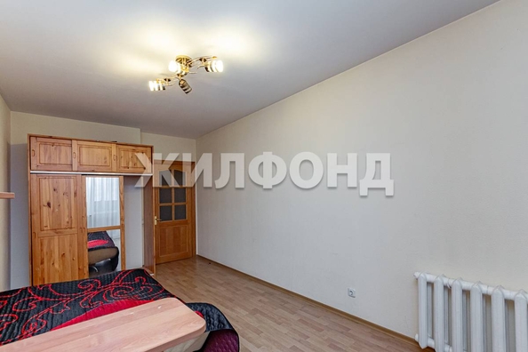 
  Продается 4-комн. квартира, 217.6 м², Попова ул
. Фото 5.