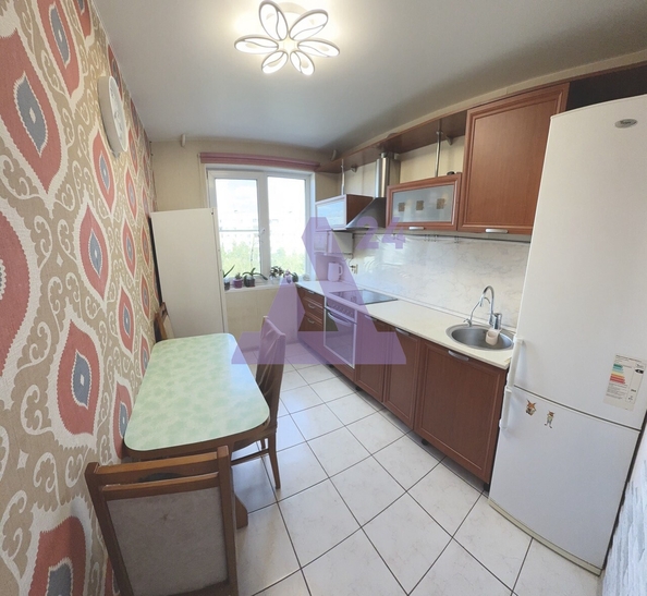 
  Продается 3-комн. квартира, 60 м², Шукшина ул, д. 15
. Фото 12.