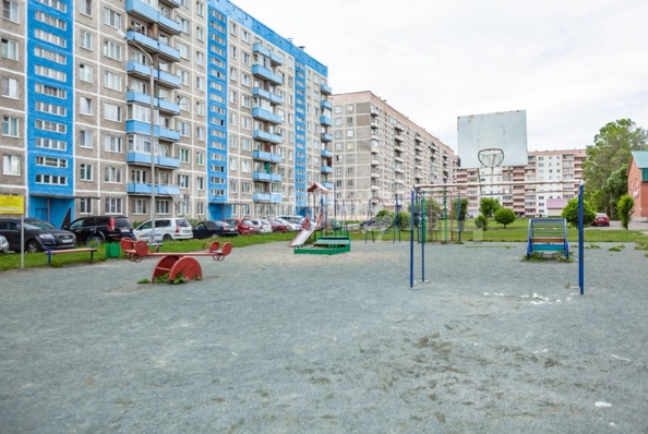 
  Продается 3-комн. квартира, 59.1 м², Победы ул
. Фото 10.